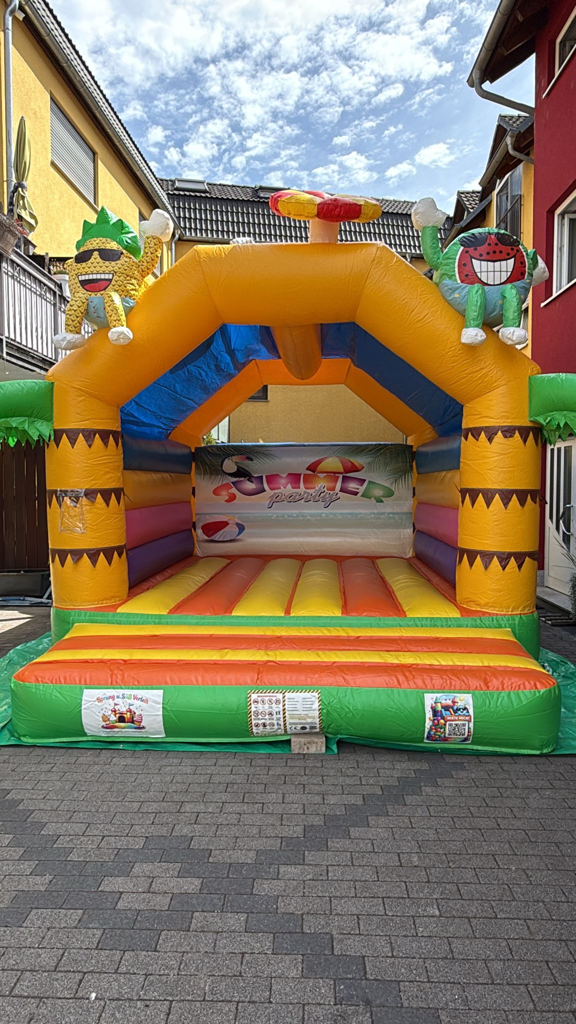 Hüpfburg Sommer Party