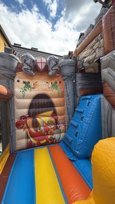 Ritterburg mit Rutsche – Exklusives Design, nur bei uns – Ansicht 7