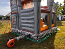 Ritterburg mit Rutsche – Exklusives Design, nur bei uns – Ansicht 6